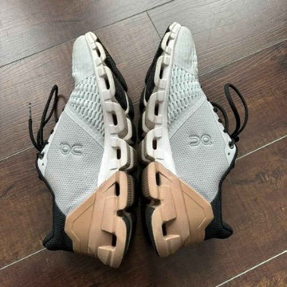 Women's On Running Cloudflyer 'Glacier Rosebrown'